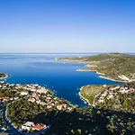 Beachfront Primosten-sibenik Riviera 36073