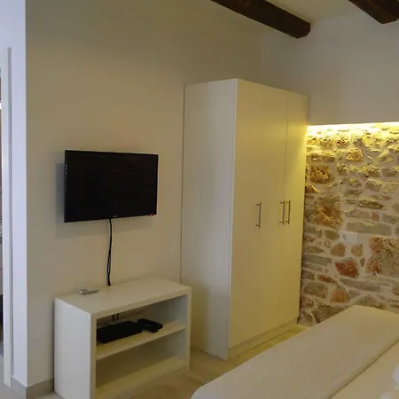 Beachfront Primosten-sibenik Riviera 36073 Daire *