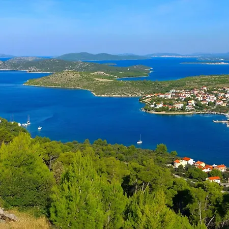 Beachfront Primosten-sibenik Riviera 36073 普利莫顿